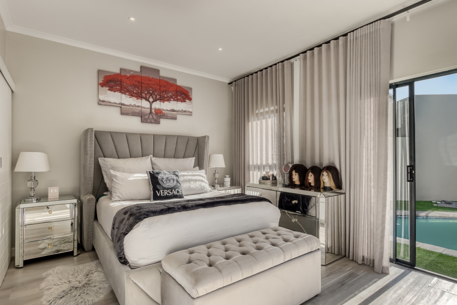 3 Bedroom Property for Sale in Aan de Wijnlanden Western Cape